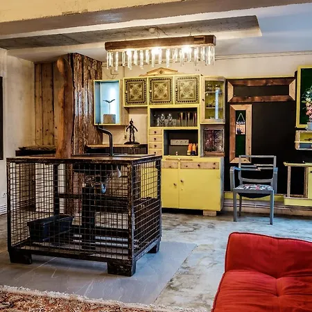 Art كلوج-نابوكا