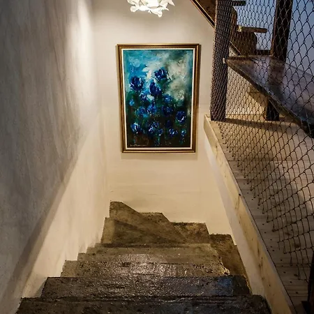 Апартаменти Art