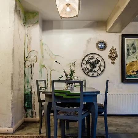 Art * كلوج-نابوكا